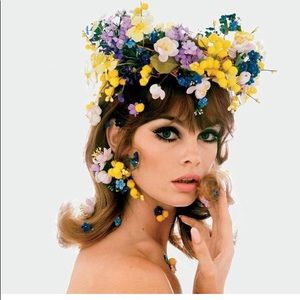 Meet your Posher, Corina